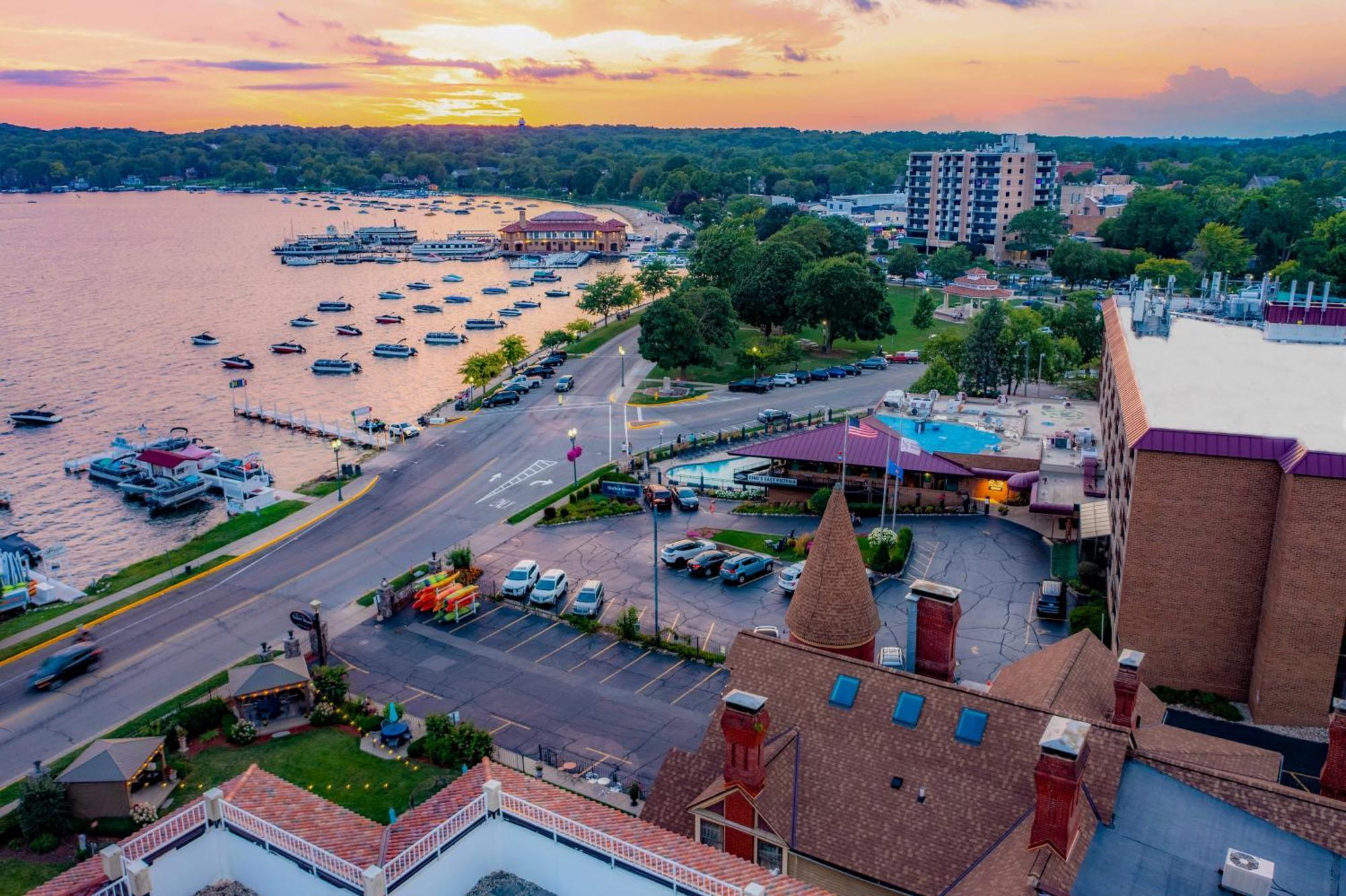 Harbor Shores On Женевско езеро Екстериор снимка